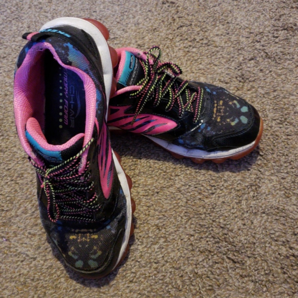 Skechers memory foam running shoes